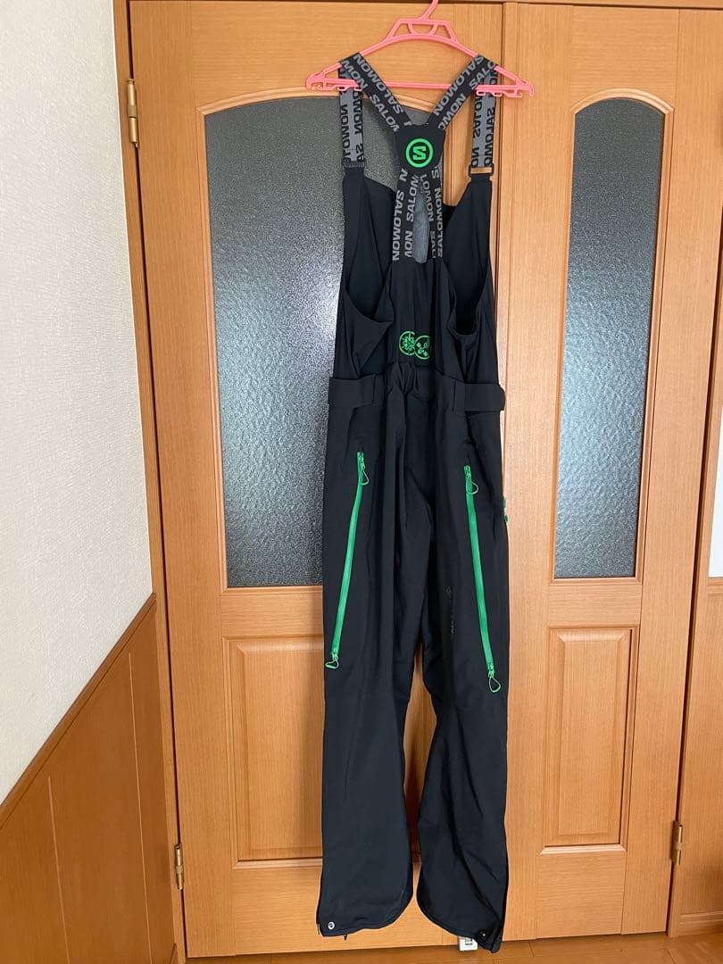 SALOMON ビブパンツ XLサイズ スノボパンツ ブラック/グリーン
