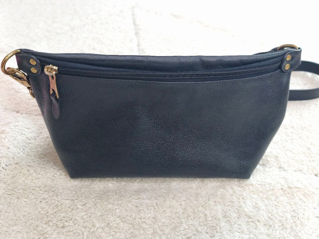 クロスボディバック　ブラック