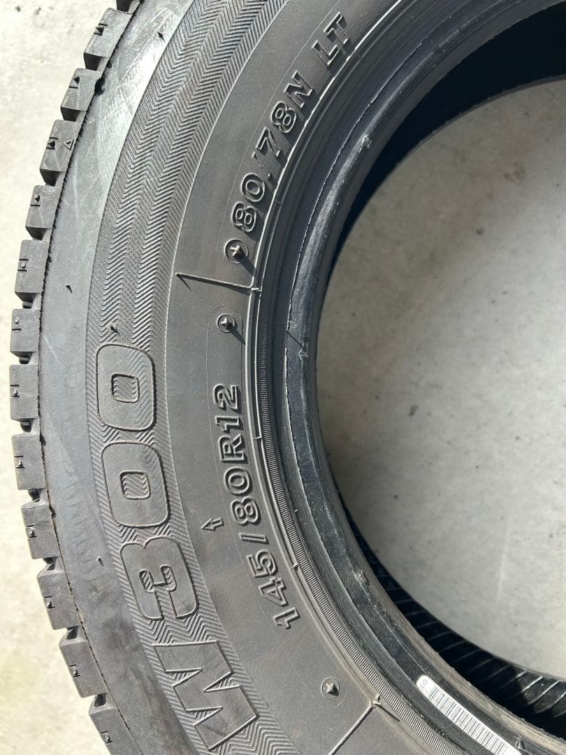 BRIDGESTONE W300 145/80R12 80/78 4本セット