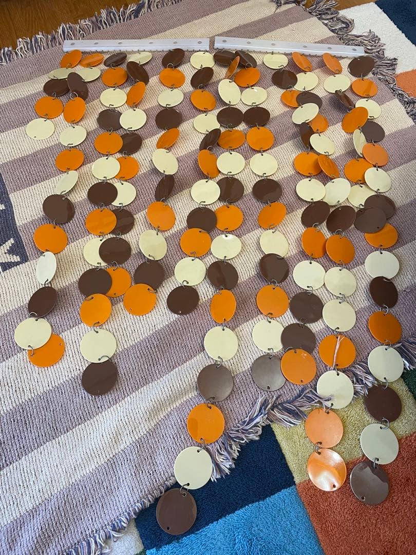 ポップ　ミッドセンチュリー　モダン　レトロ　のれん　プラスチック　パーテーション