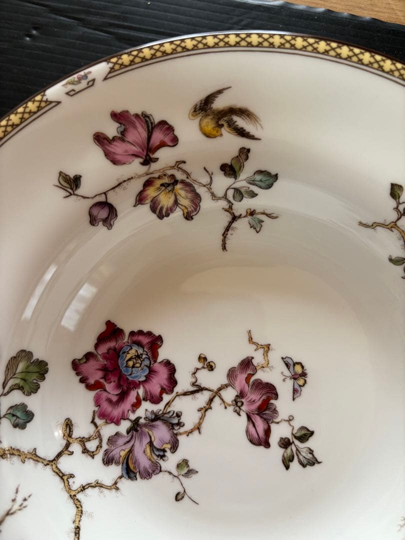 希少❣️未使用美品❣️ウエッジウッド スワロー シノワズリ スープ皿2枚廃盤黒壺