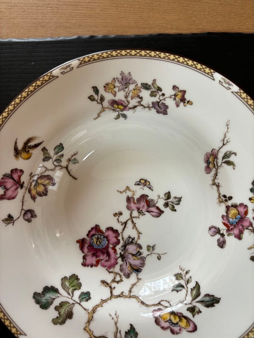 希少❣️未使用美品❣️ウエッジウッド スワロー シノワズリ スープ皿2枚廃盤黒壺