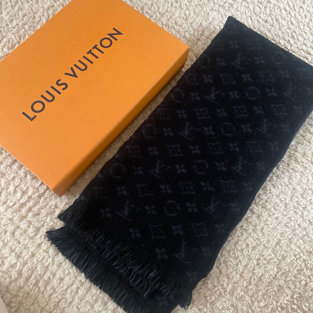 ルイヴィトン　モノグラムマフラー