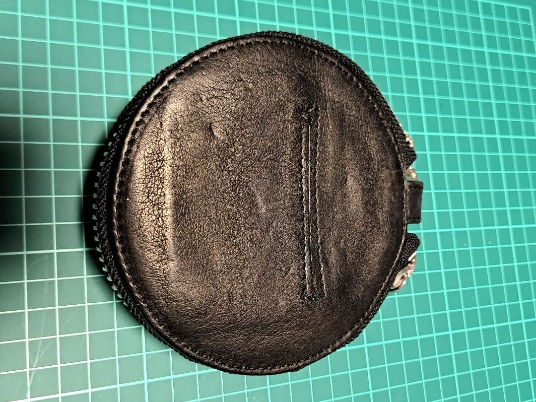 目玉　義眼　革　ケース　小物ポーチ