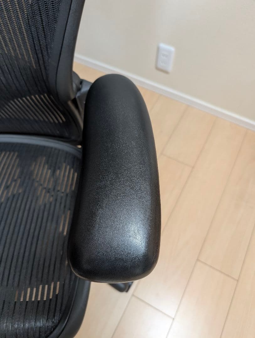 【バ・ロンさま】ハーマンミラー アーロンチェア Bサイズ フル装備