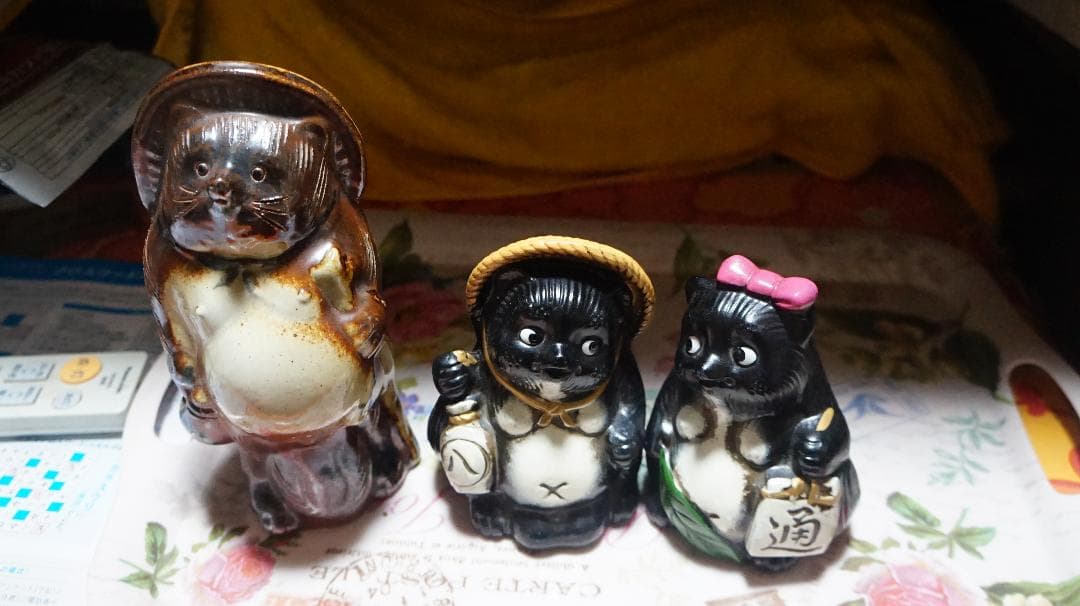 タヌキの置物