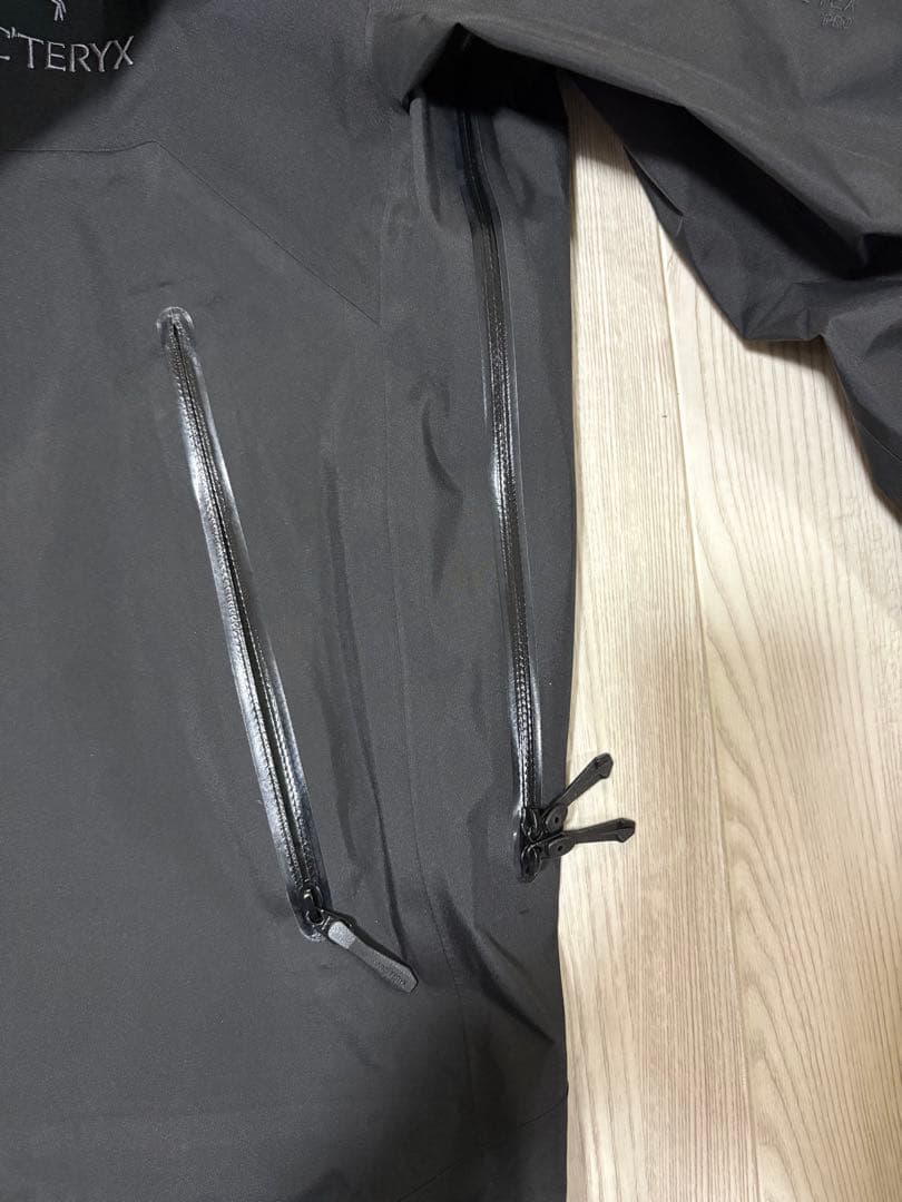 ARC'TERYX BETA AR ジャケット