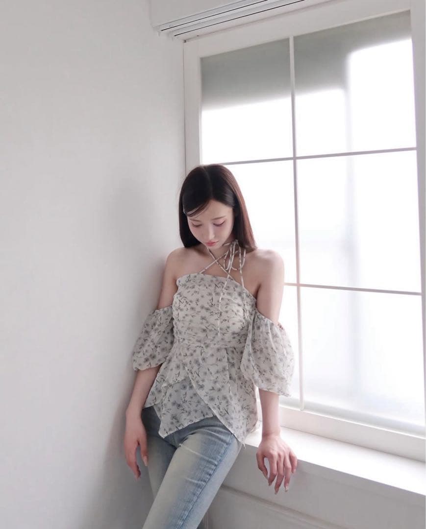 【 本日限定セール 】YILON MADE Joli flower blouse