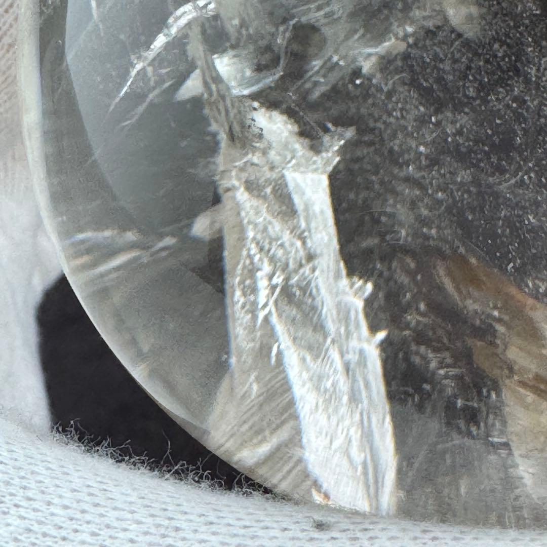 M-24虹入りクォーツインクォーツ 丸玉 天然水晶スフィア　内包結晶　クリスタル