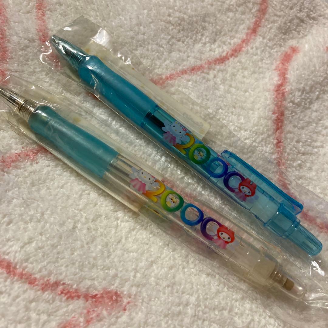 キティ　2000ロゴ　ボールペン、シャープペン　マイメロ　キキララ2本　未開封