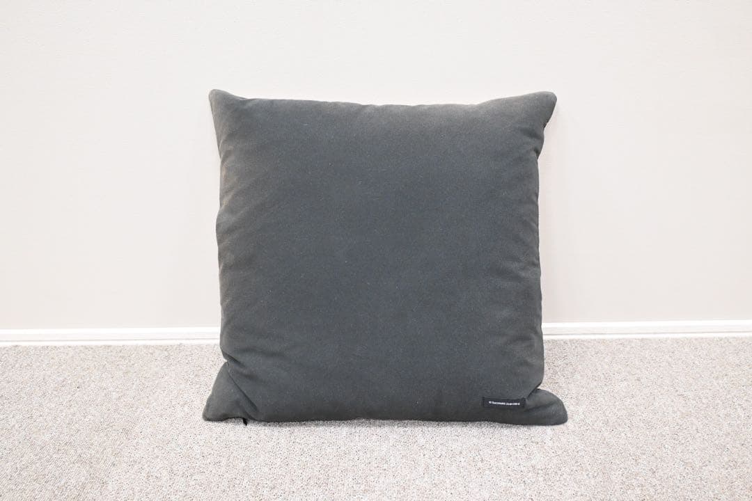 THE CONRAN SHOP 取扱 ジョアン・ミロ クッション