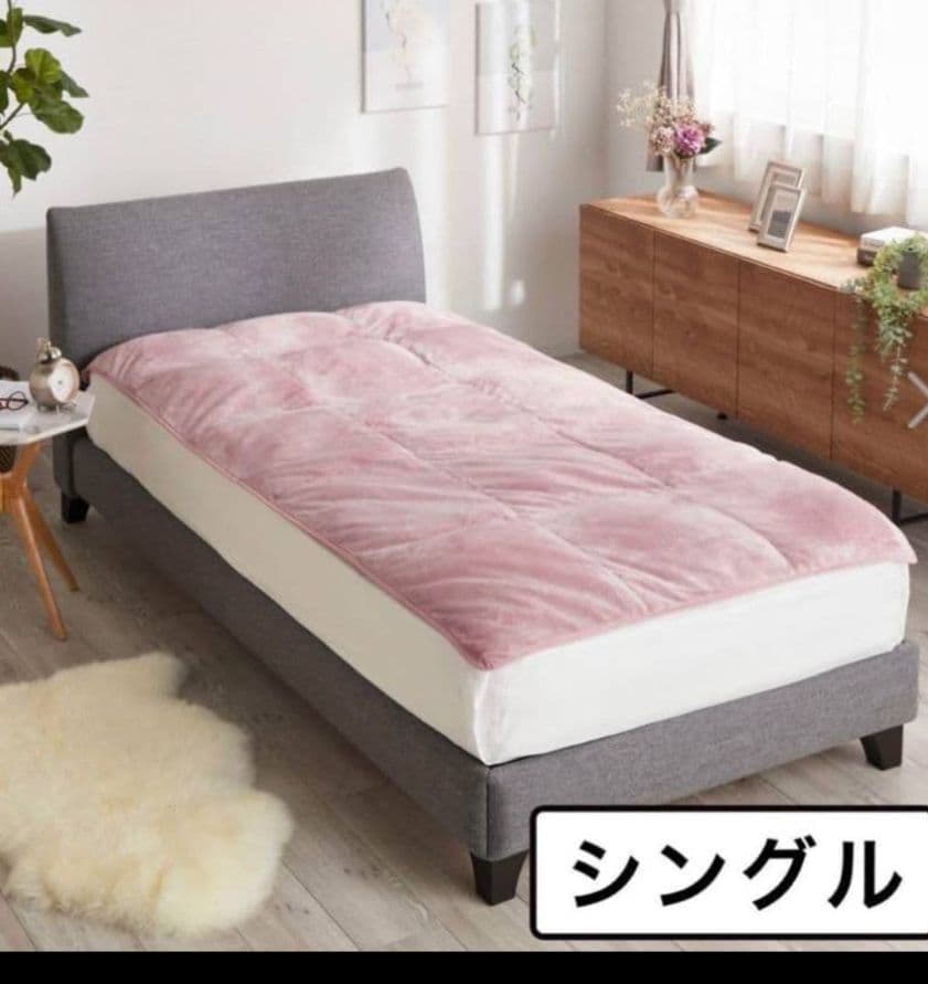 新品モリリンフランス産羽毛＆アルミ蒸着蓄熱シートハイパーメタルグレーとピンク2点