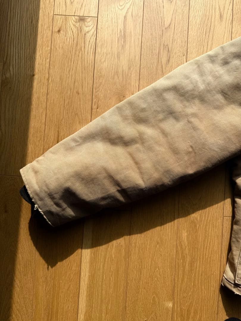 美品　ゴールデンサイズ　Carhartt トラディショナルジャケット