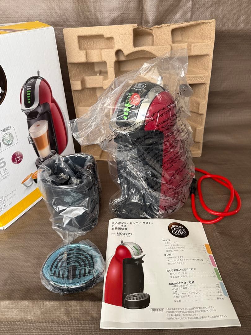 ネスカフェ ドルチェグスト ジェニオ2 プレミアムワインレッド コーヒーメーカー