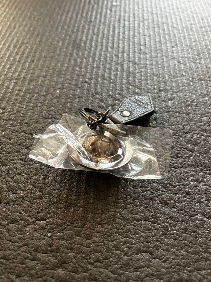 n*様 Vivienne Westwood 地球儀デザイン キーホルダー　新品箱