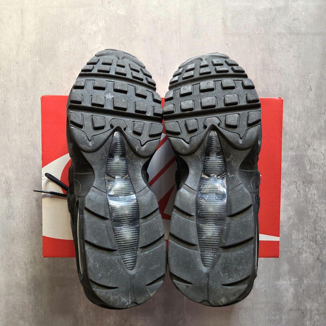 靴 NIKE AIR MAX 95 ESSENTIAL