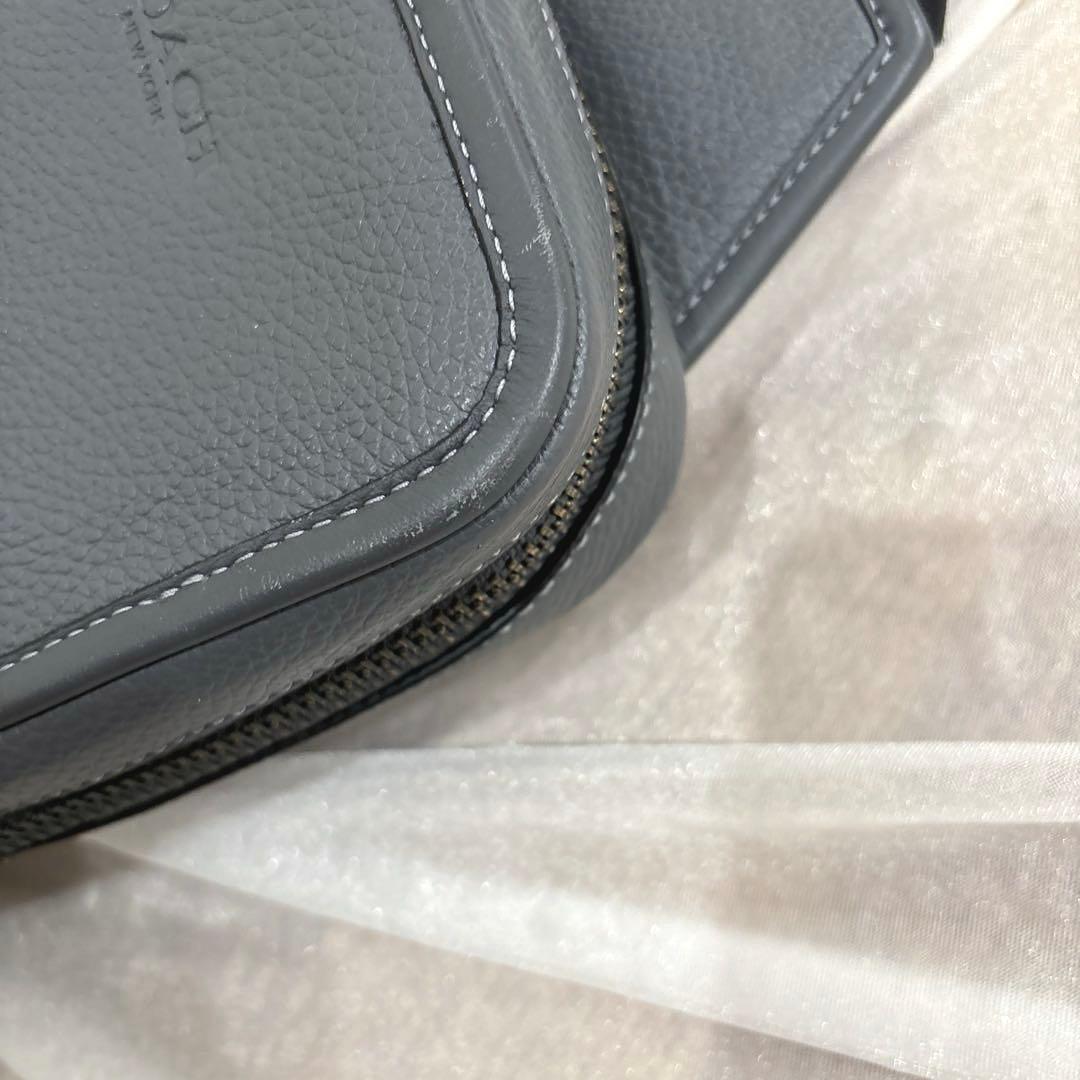 coach コーチ　メンズボディバッグ　ショルダーバッグ　美品　グレーレザー