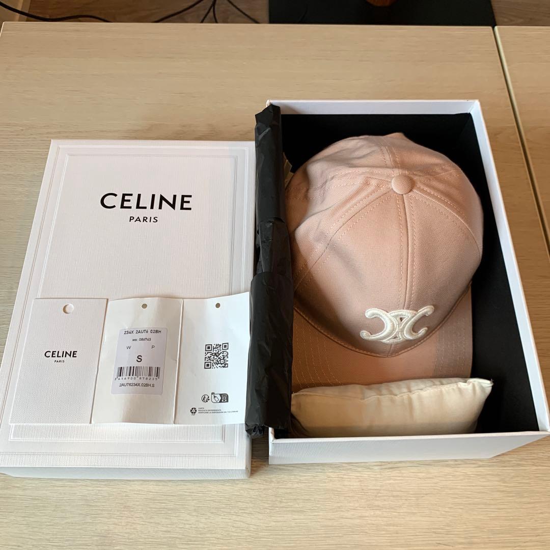 【新品未使用】CELINE トリオンフ ベースボールキャップ