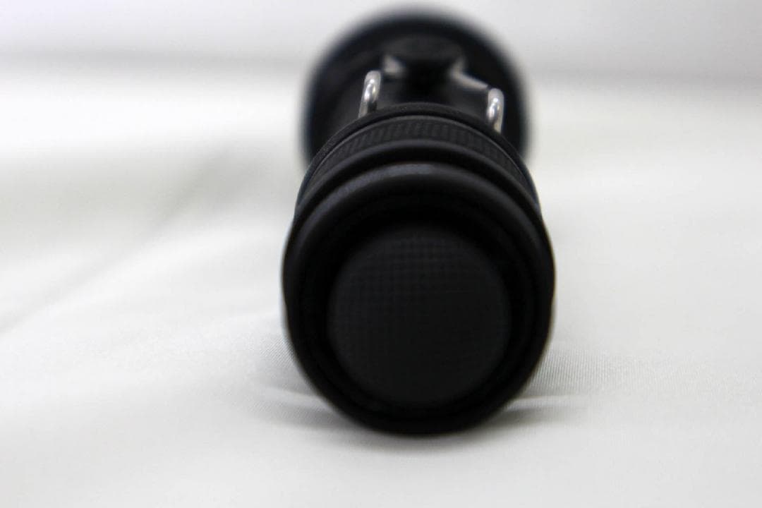 【美品】SUREFIRE V2 VAMPIRE LED懐中電灯 ヴァンパイア