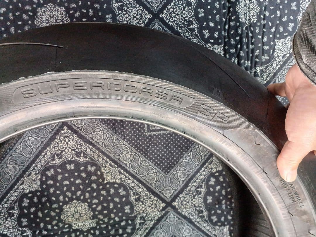 ピレリ　スーパーコルサV3 SP 190/55ZR17新品！