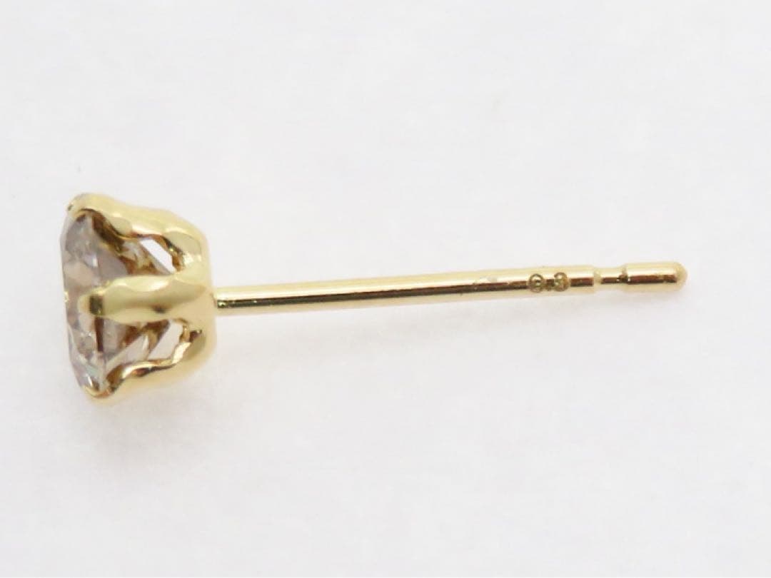 ハ*パ様 K18YG 天然　ダイヤモンド0.325ct 片耳　ピアス　一粒　ブラ