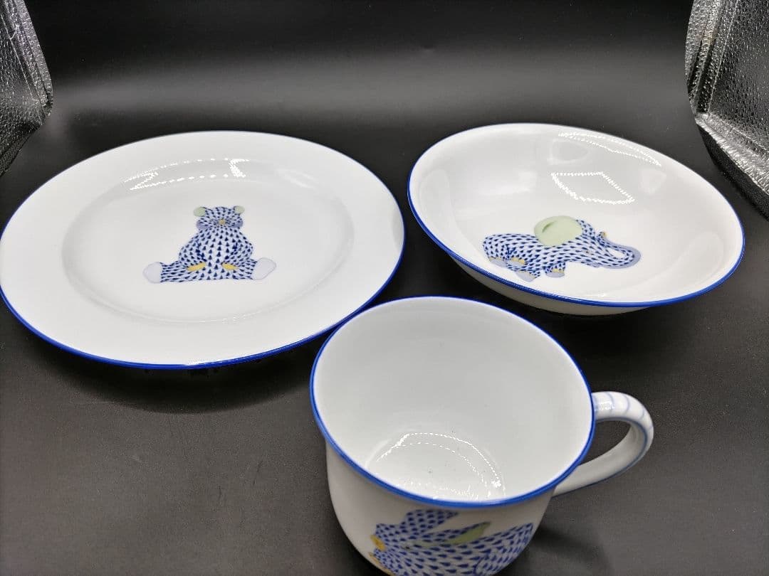 B　ヘレンド　ファンファンシリーズ　カップ、ボウル プレート3点セット　動物柄