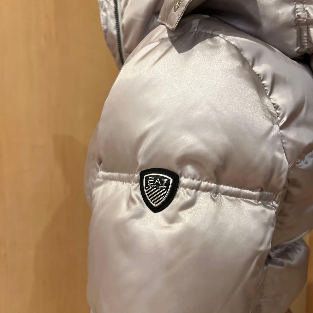 【極美品】EMPORIO ARMANI EA7（アルマーニ）ダウンジャケットXS