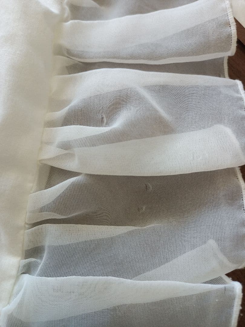 ✤アイボリーホワイト　 フリル　 シングル布団カバー＆枕カバー　 蝶・花刺繍✤