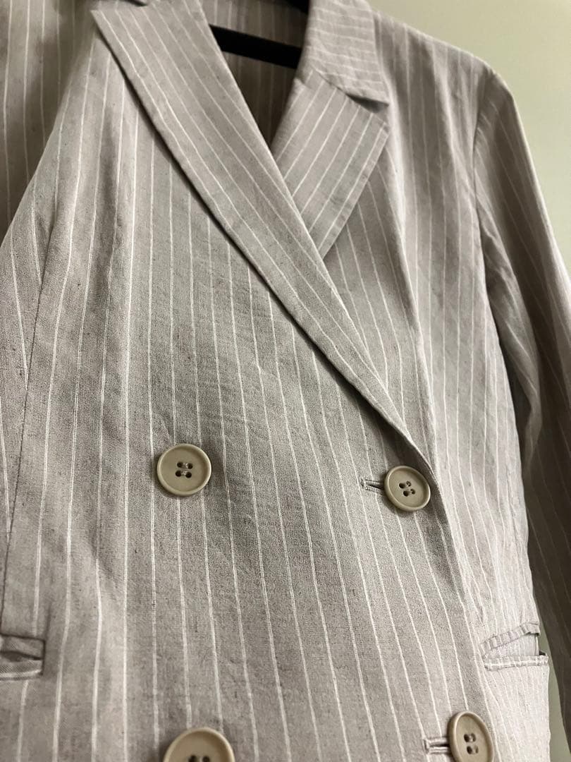 【theory luxe】グレージュ リネン ストライプ ダブル スーツ