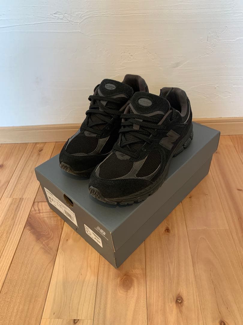 靴 New Balance U2002R BLACK(BL)26cm