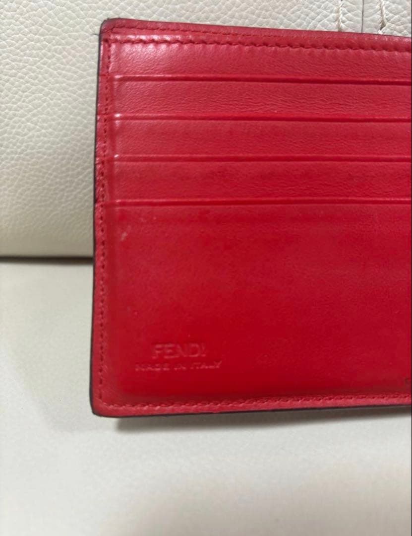FENDI 二つ折り財布 ブラック/イエロー