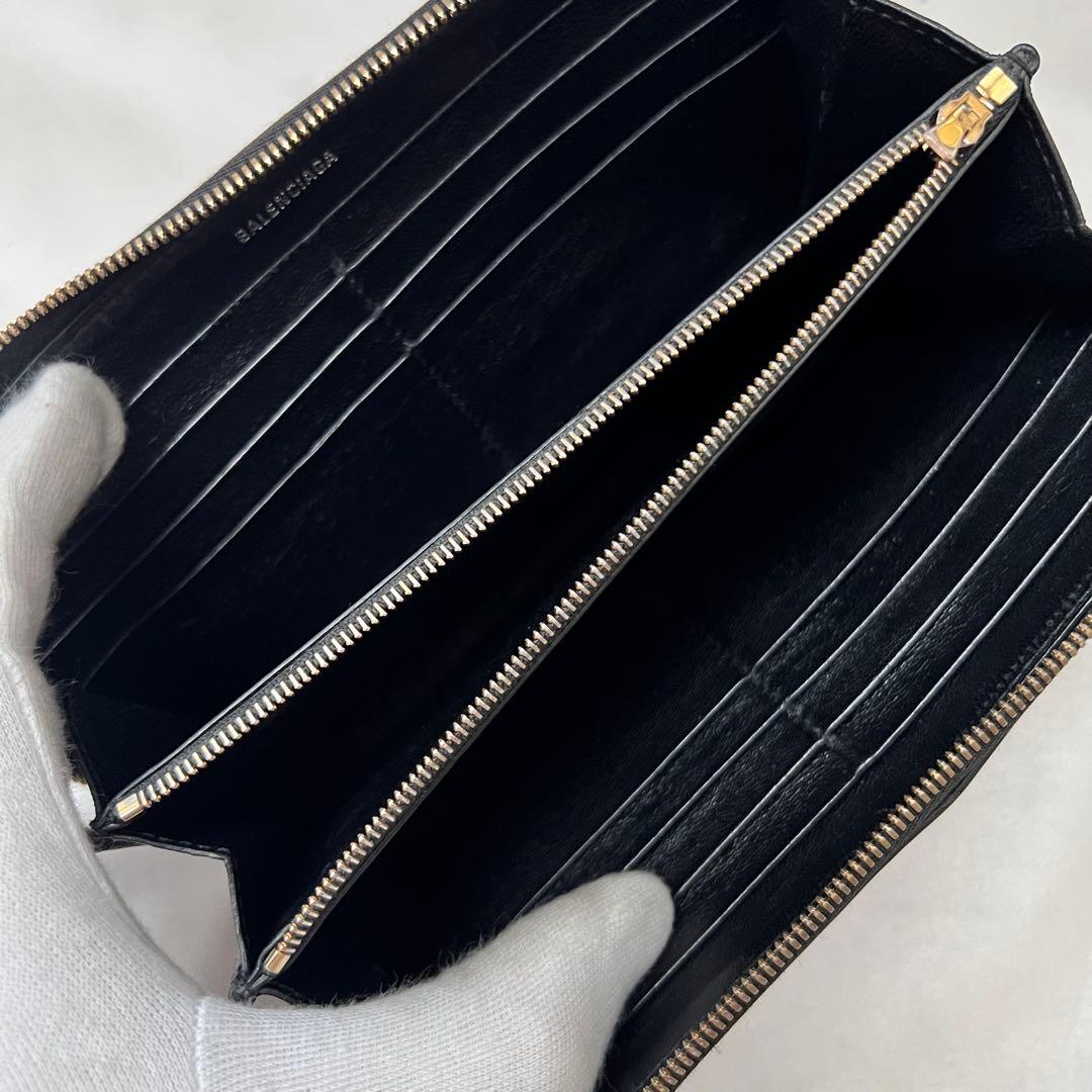 ◇美品◇バレンシアガ　ラウンドジップ長財布　白ロゴ×ブラックレザー　シボ革