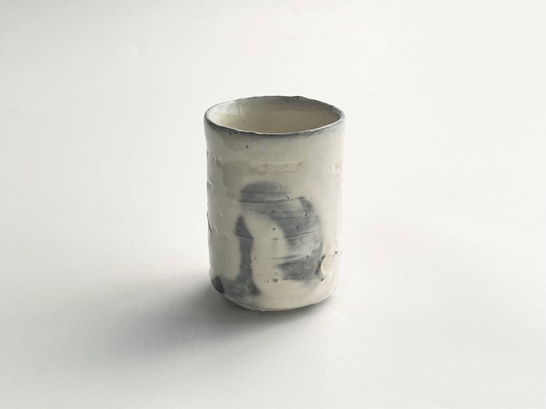 陶芸家　辻村史朗　粉吹　ぐい呑　粉引　酒器　酒杯　筒杯　共箱