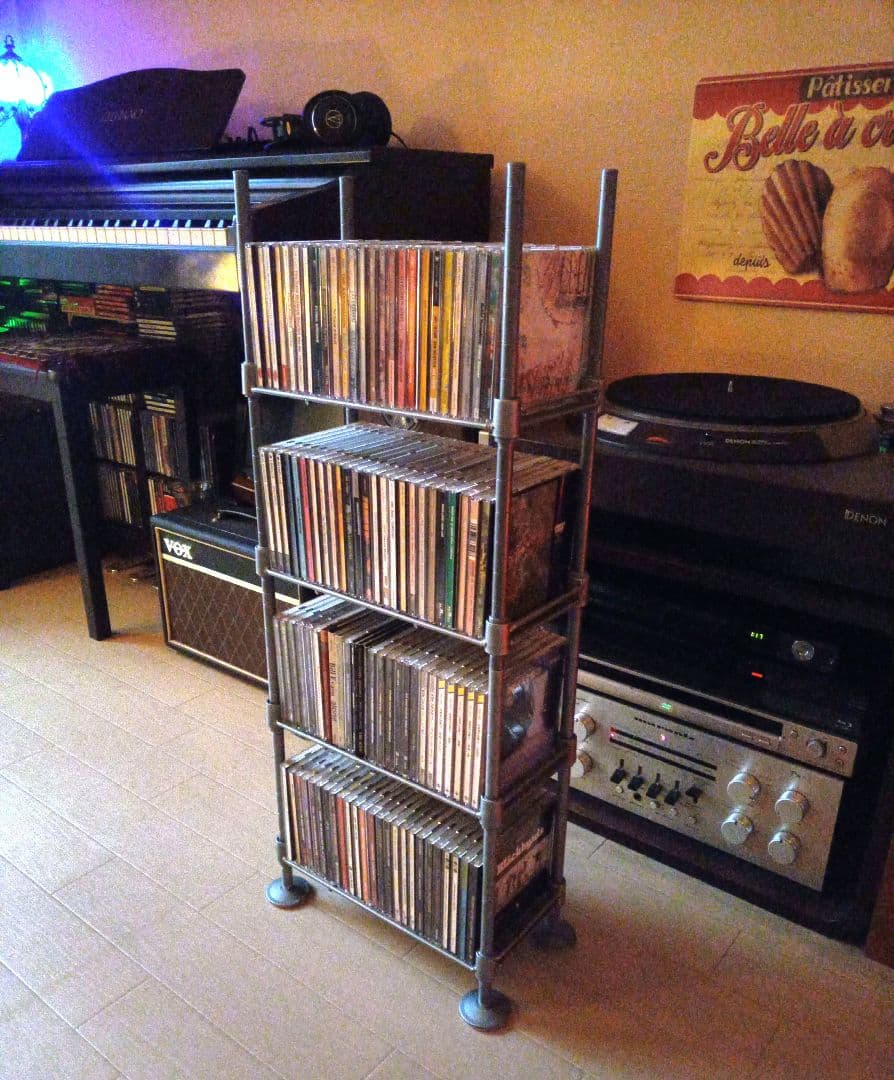 ＣＤラック　１００枚収納可能　大容量オーディオラジカセカセットLpレコードラック