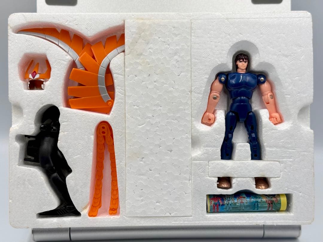 聖闘士星矢　フェニックスクロス　聖闘士聖衣大系　初期パッケージ