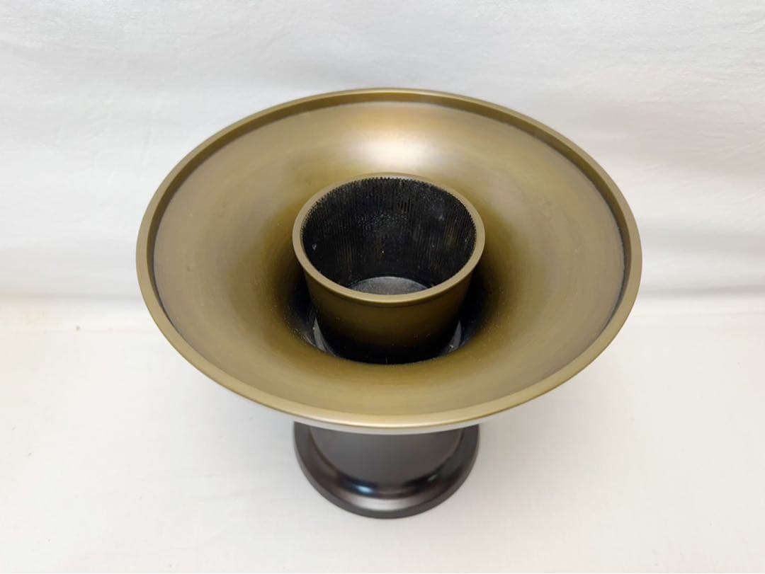 未使用 華道具 ラッパ型 銅 花入 重さ約3.6kg 金属工芸 花瓶 花器元箱