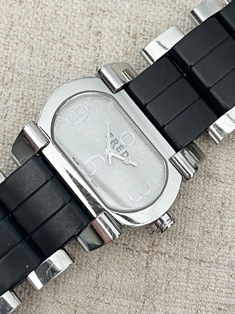 フレッド FRED ムーブワン クォーツ シルバー FD012110