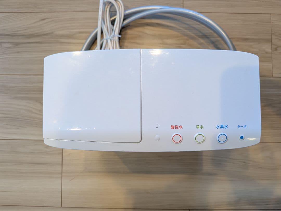 浄水器 ホワイト