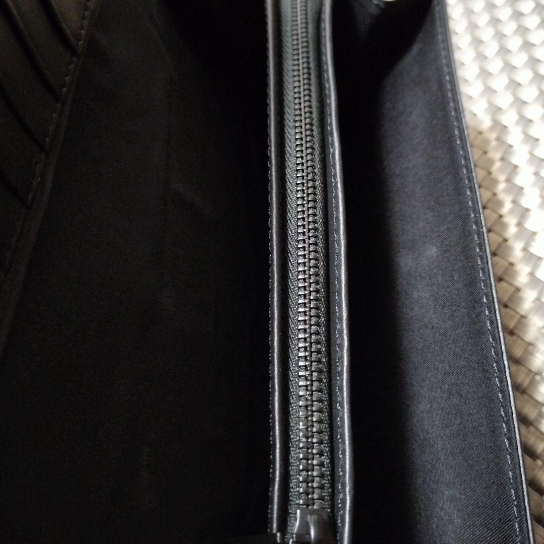 DIESEL　ディーゼル　長財布　ロゴ　おしゃれ　人気　希少