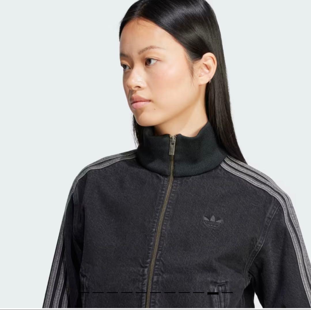 adidas アディカラー　デニムトラックトップ