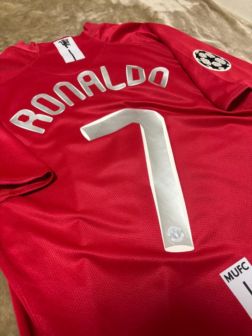 正規品　マンチェスター・ユナイテッド 2008 シャツ　ロナウド