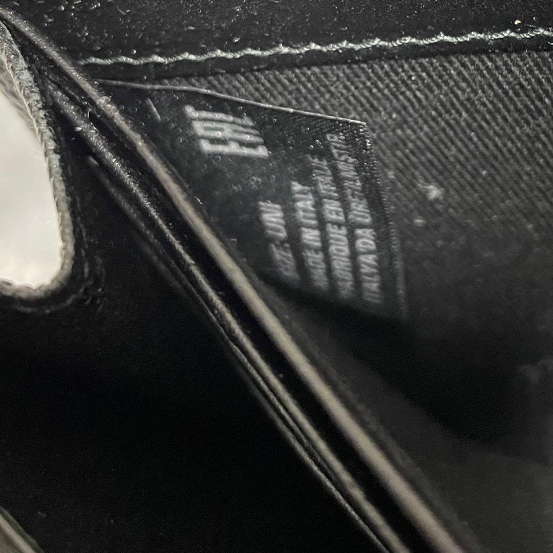 箱付き極美品 メゾンマルジェラ 4ステッチ レザー ラウンドジップウォレット