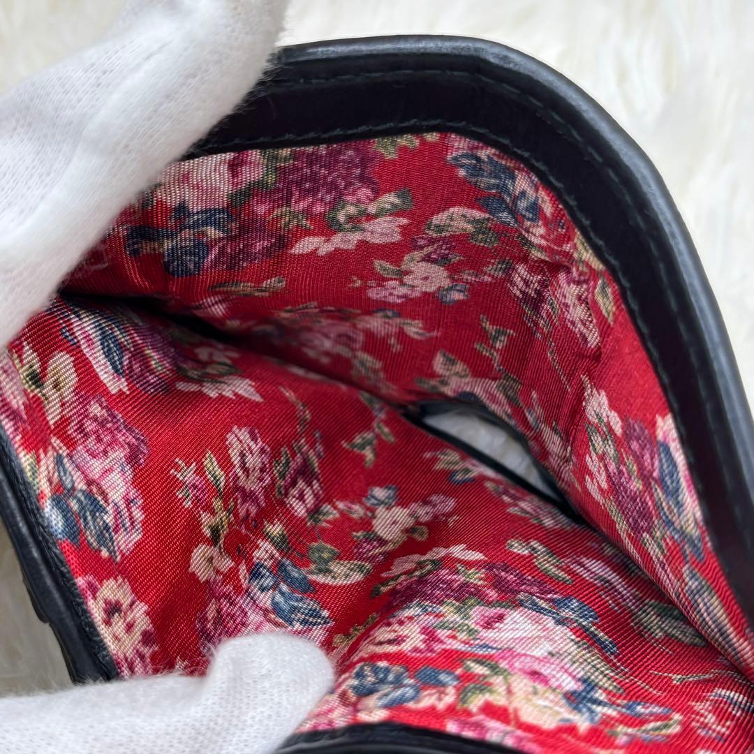 美品✨GUCCI 二つ折り財布 キルティング シェリーライン GGマーモント