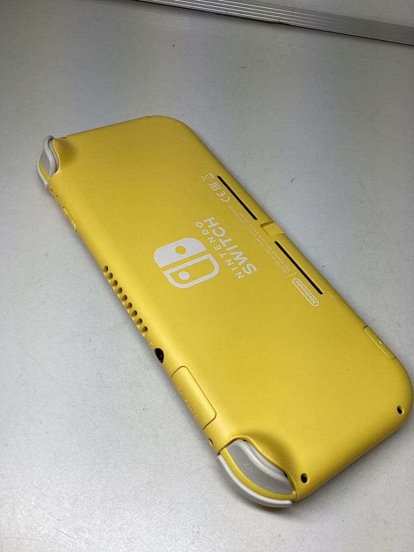 微*ブ様 Nintendo Switch Lite イエロー