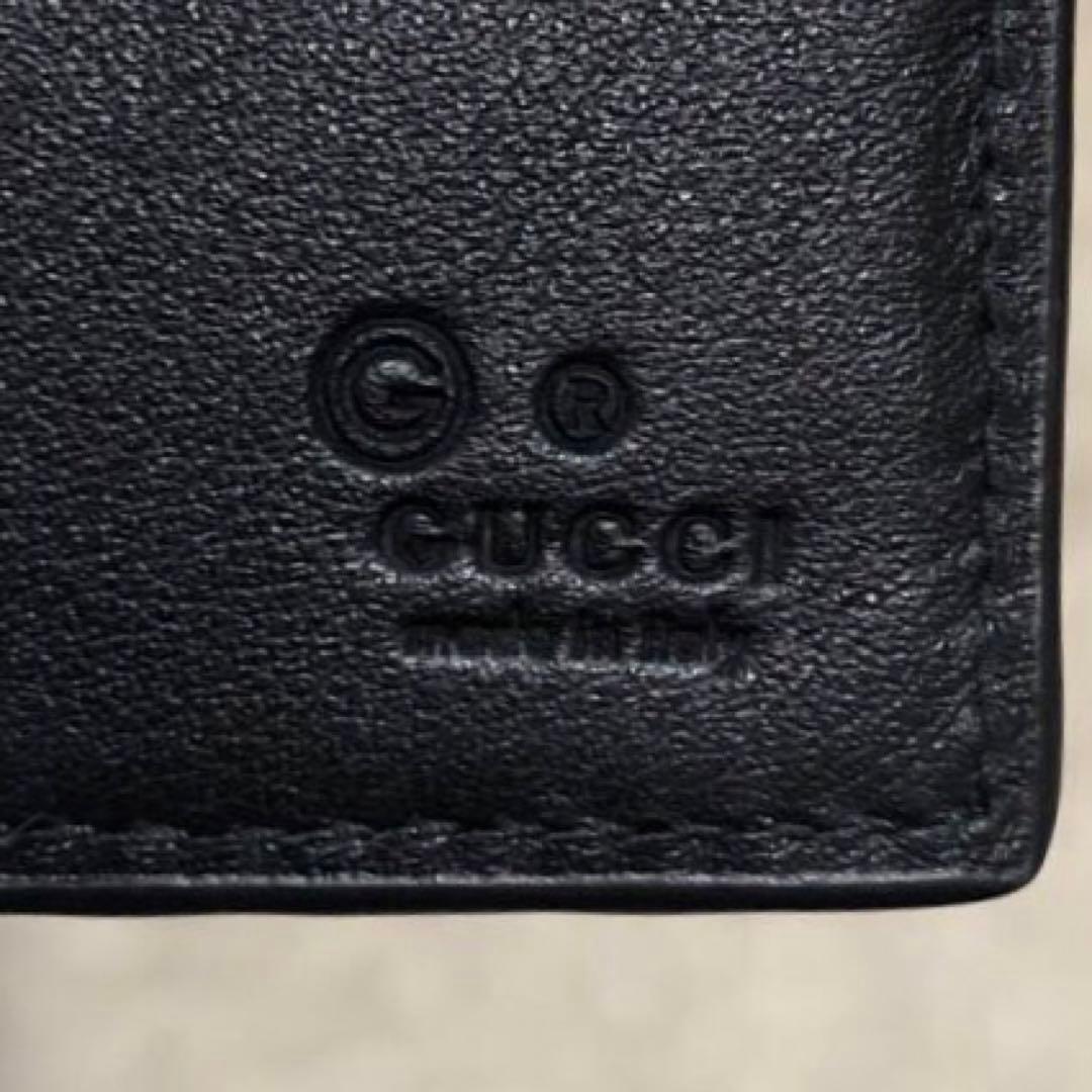 未使用級✨グッチ レザー　二つ折り財布 マイクロシマ ブラック　メンズ