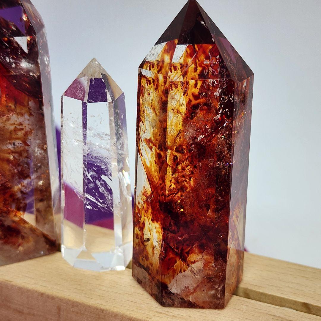 【天然石】ファイヤークォーツ＆水晶 ポイント7本セット LEDライト台座付き