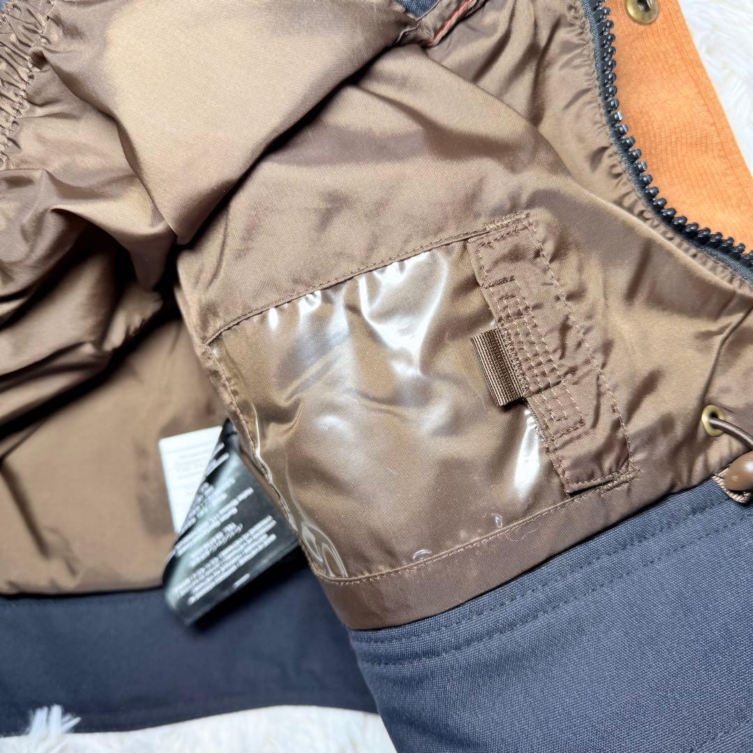 BURTON スノーボードウェア　上　フード付きジャケット M