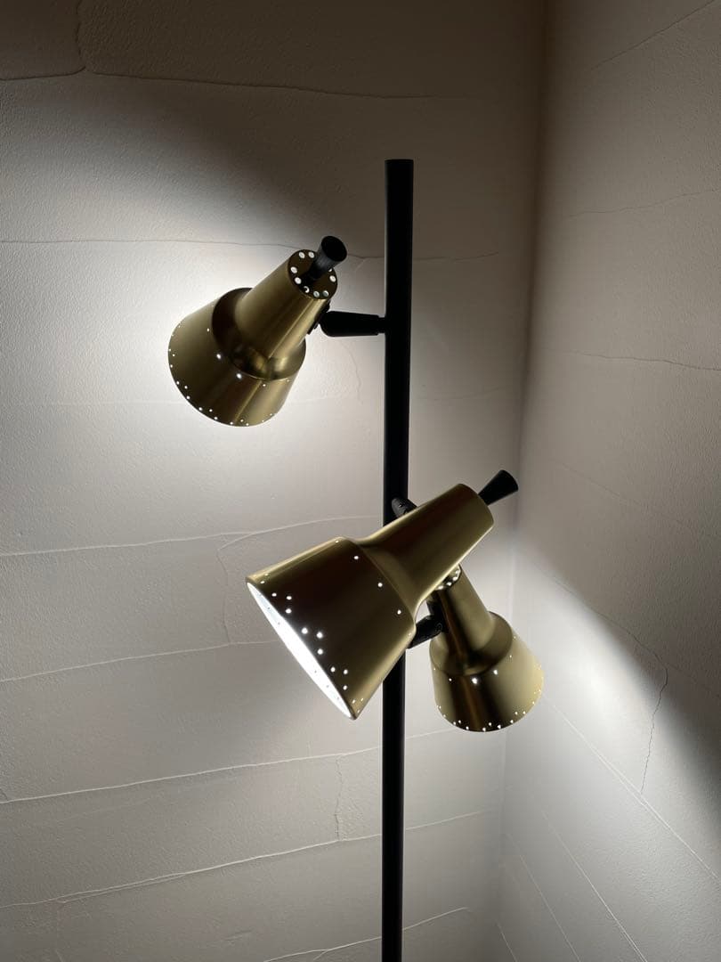 アートワークスタジオ　スタンドライト