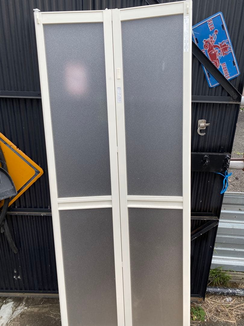 ユニットバス　扉　浴室　中折れ扉