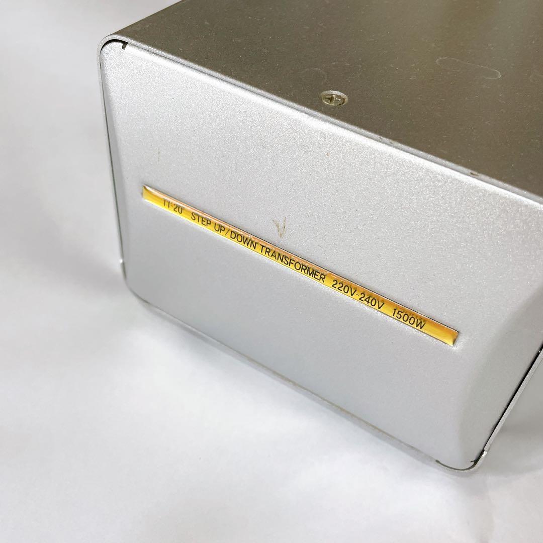 海外対応 変圧器セット TI-20 1500VA 昇圧/降圧　※工具パーツ付き
